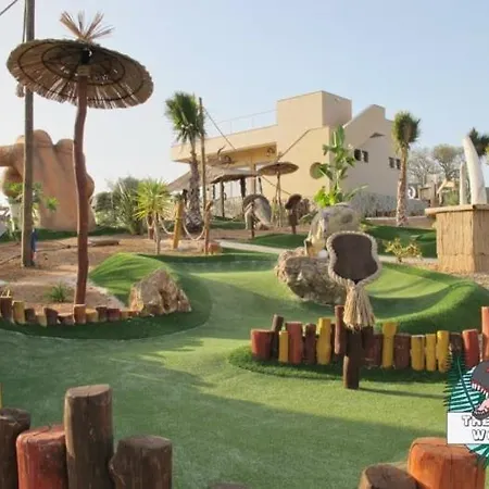 T2 Oasis Parque, Piscinas, Jacuzzi E Tenis! Appartement Portimão