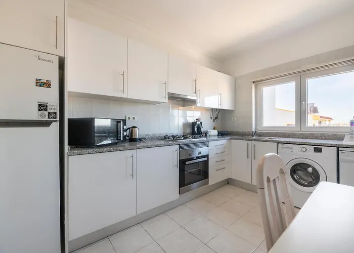 公寓 T2 Oasis Parque, Piscinas, Jacuzzi E Tenis! *