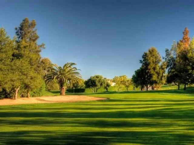 T2 Oasis Parque, Piscinas, Jacuzzi E Tenis!