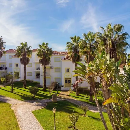 T2 Oasis Parque, Piscinas, Jacuzzi E Tenis! Portimao